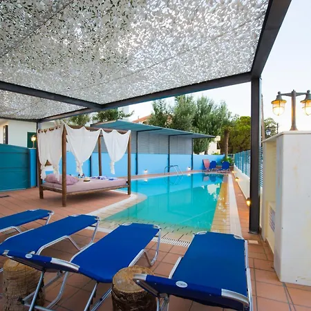 فيلة Salty Breeze Beachfront