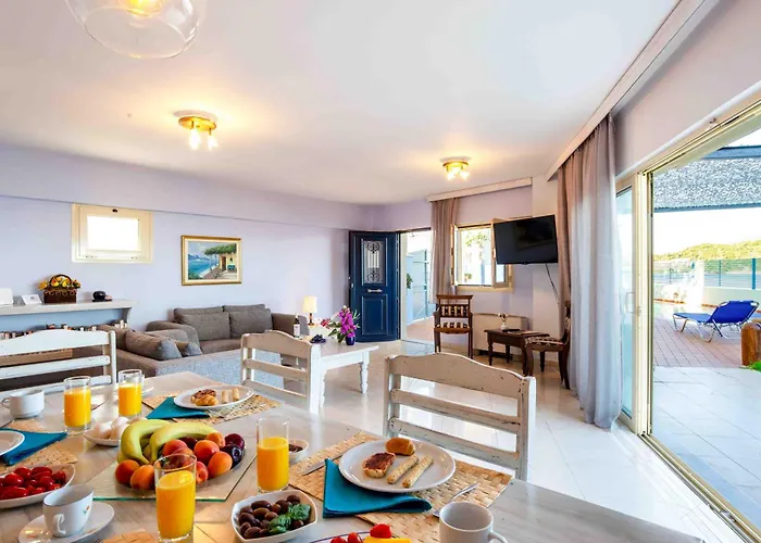 ヴィラ Salty Breeze Beachfront